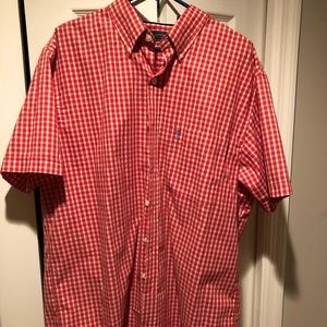 Men’s short sleeve casual button down shirt